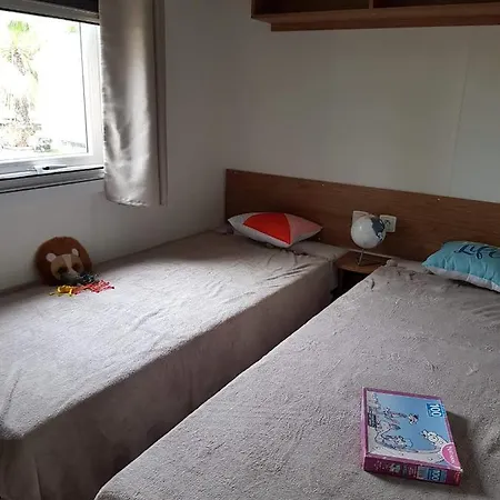 Mobilhome La Carabasse 비아스